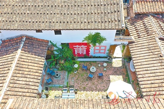 现代咖啡香与书卷气中焕发新生pg电子网站